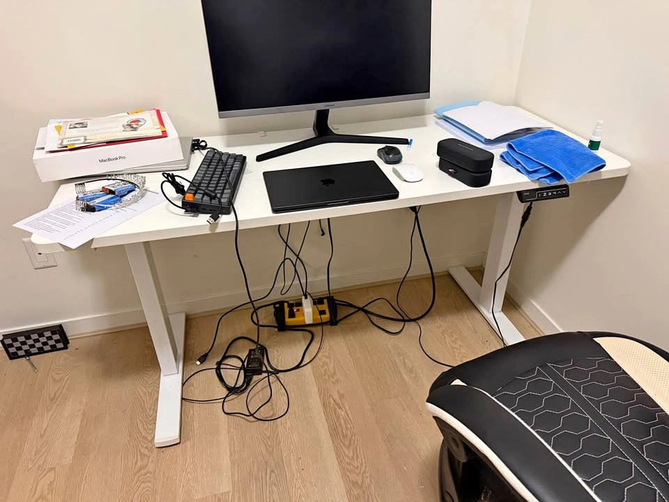 VIVO Electric Standing Desk