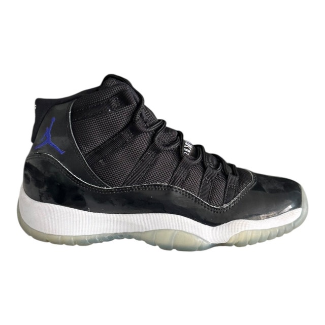 GS Jordan 11 Retro Space Jam Sz 5y