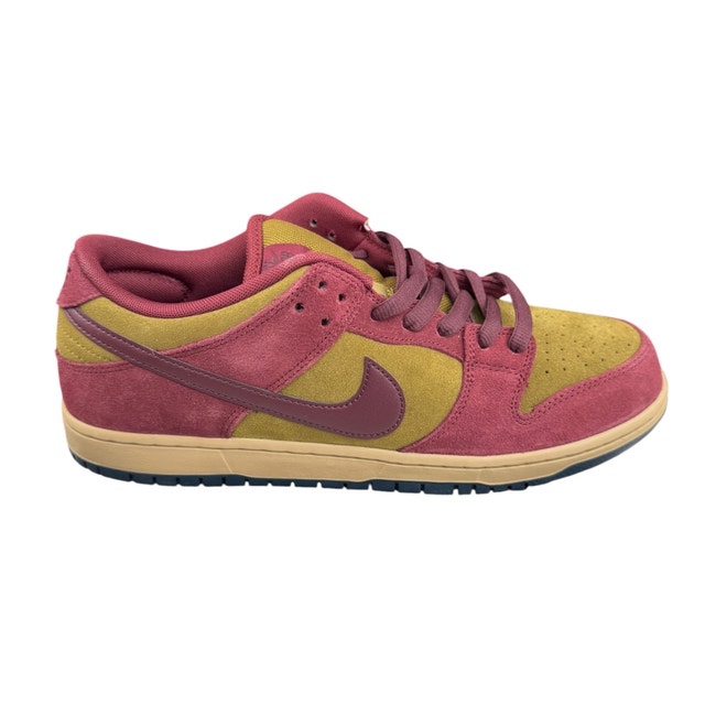 New Nike SB Dunk Low Team Red Sz 10 (no box)