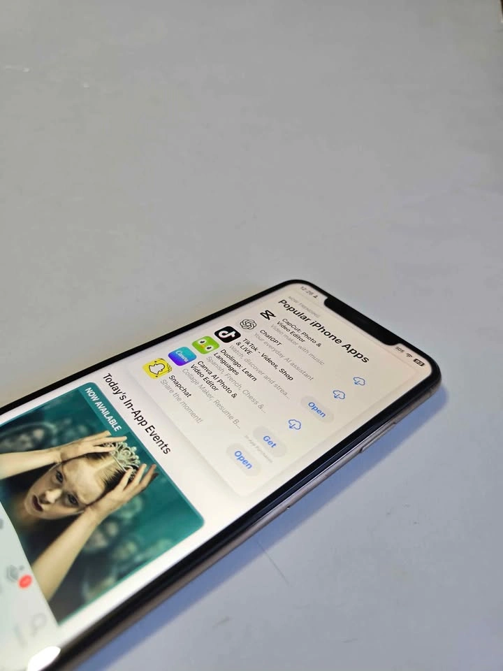 Apple iPhone XS Max 'Gold' 64GB Unlocked - photo 5