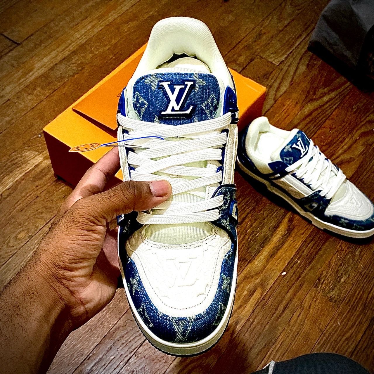 BLUE & WHITE TRAINER SNEAKERS | US SIZE 12 | BOX + DUST BAGS - photo 2