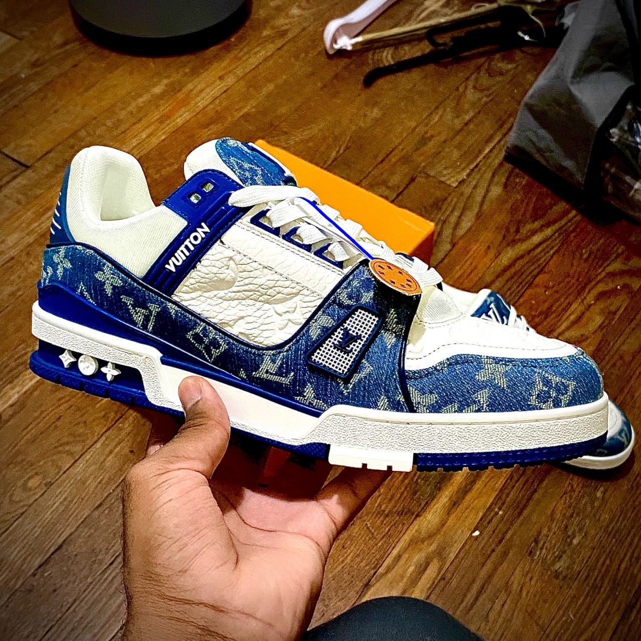 BLUE & WHITE TRAINER SNEAKERS | US SIZE 12 | BOX + DUST BAGS - photo 3