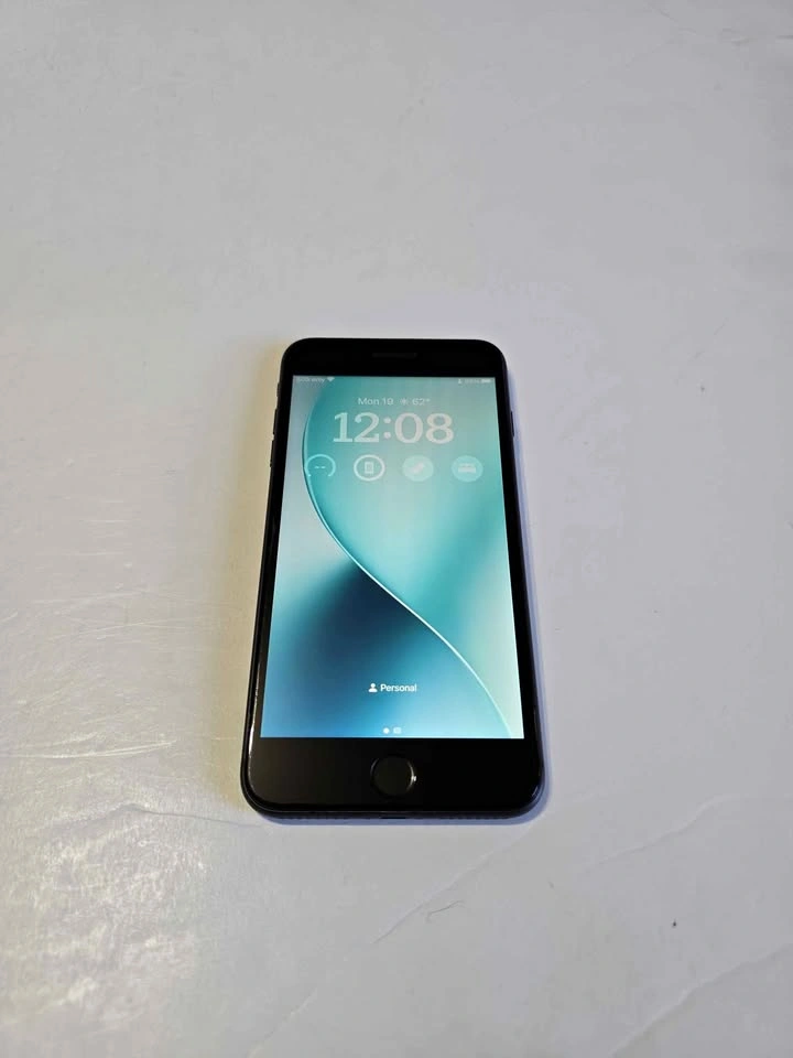 Apple iPhone 8 Plus 'Space Gray' 64GB AT&T