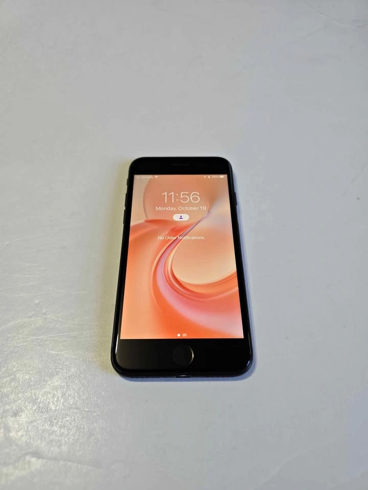 Apple iPhone 7 'Black' 32GB Xfinity Mobile