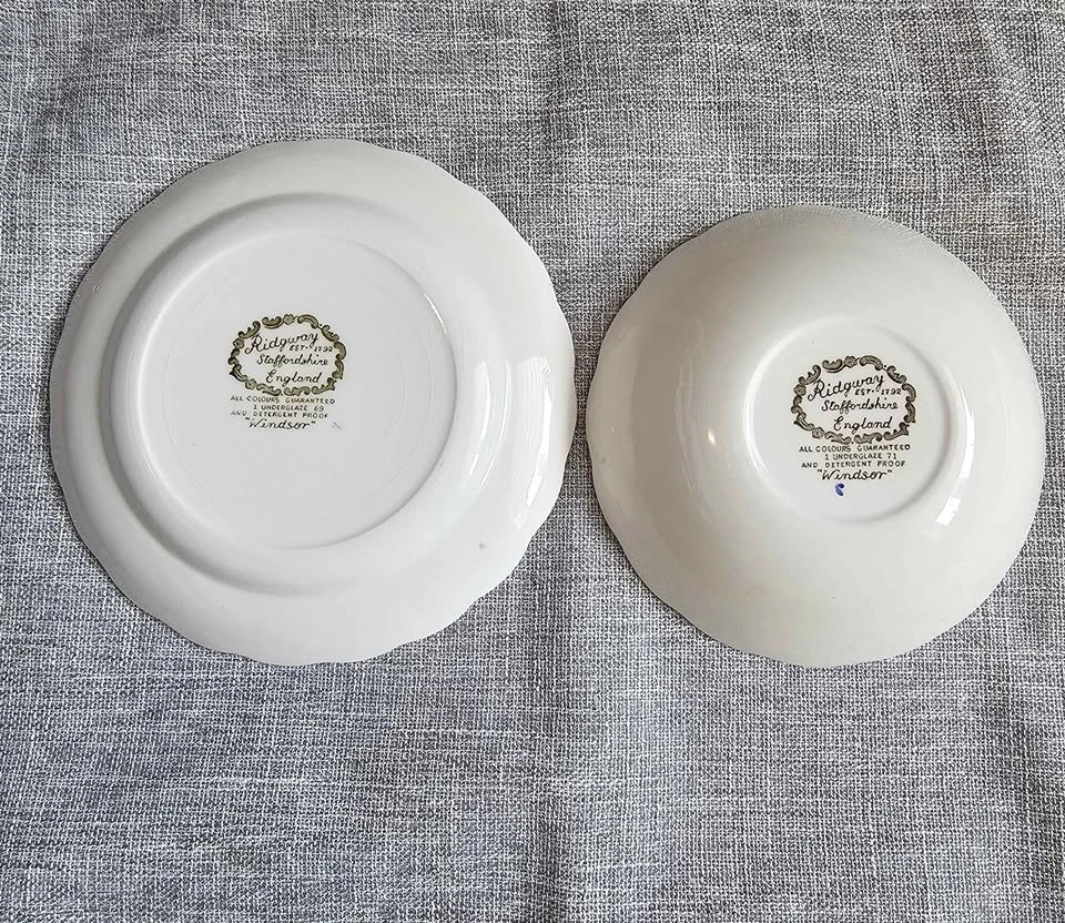 Ridgeway Ironstone England plate/bowl - photo 3