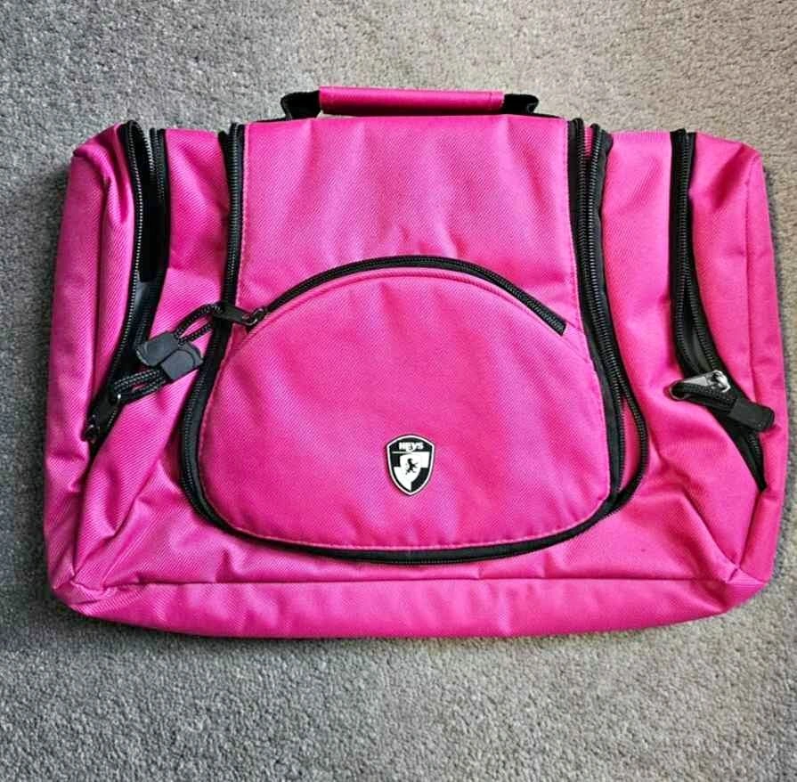 Spacious pink toiletry