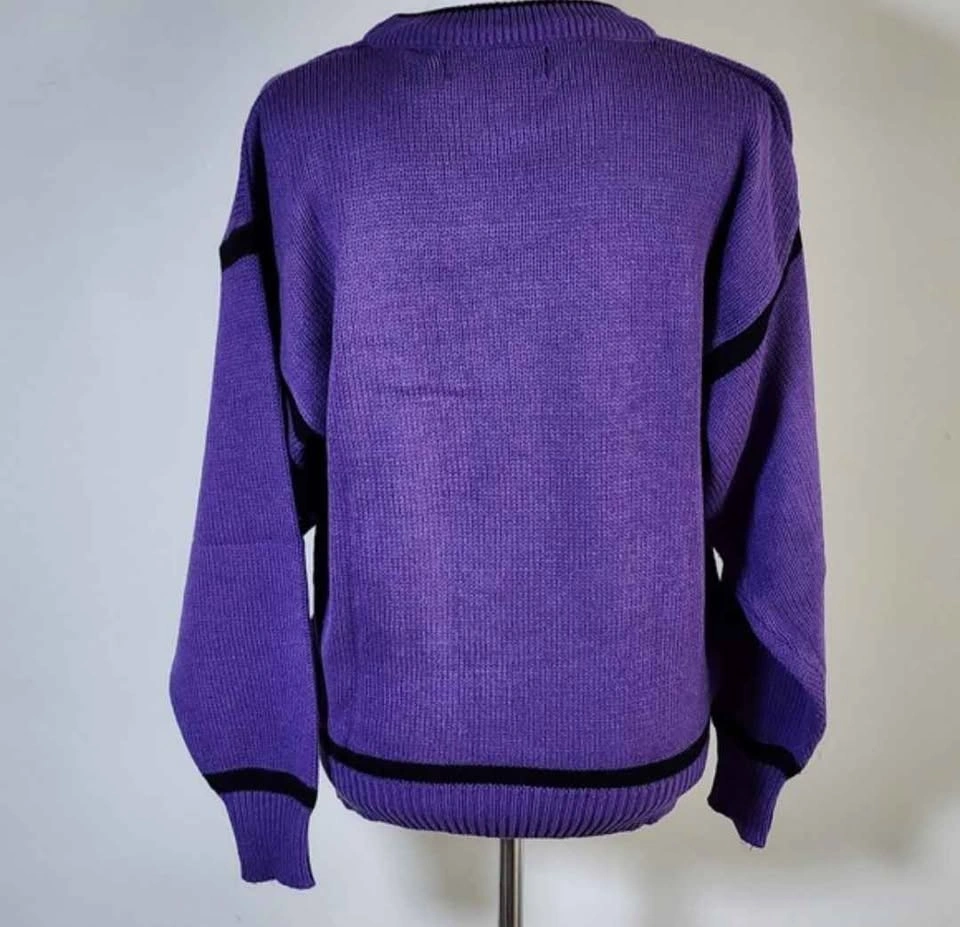 Vintage Purple Crewneck Sweater with Embroidered Figures - photo 2