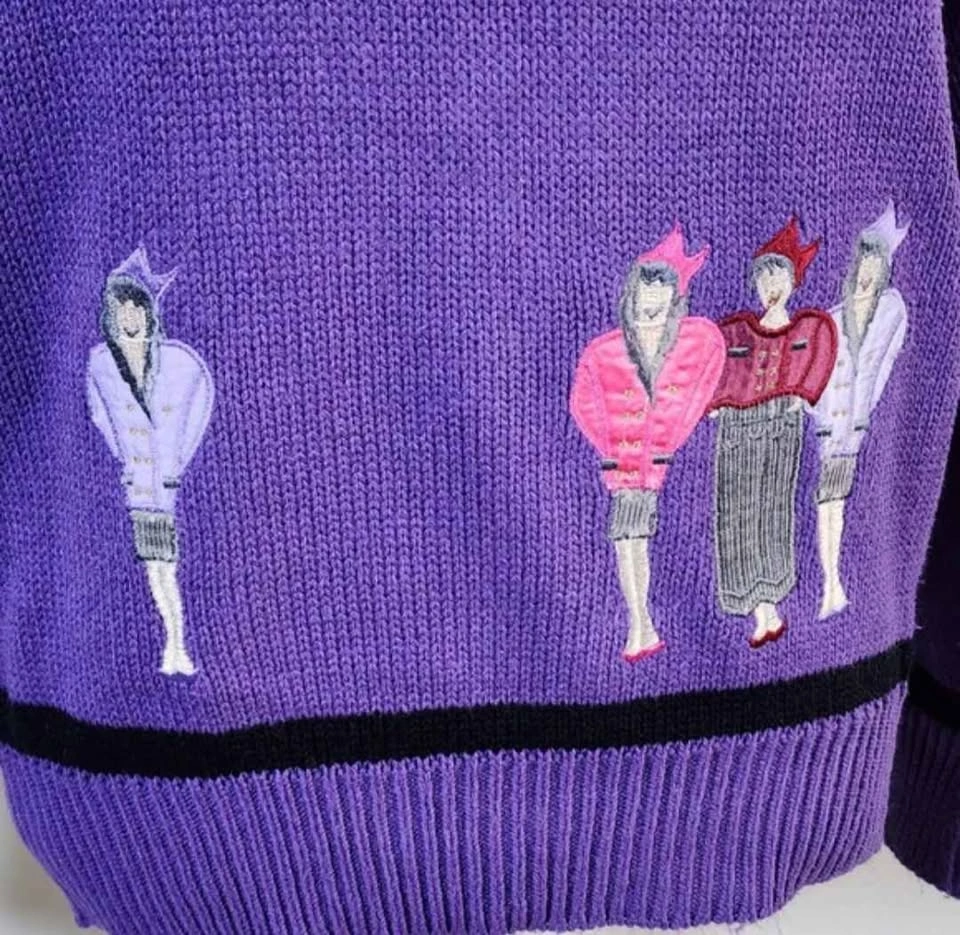 Vintage Purple Crewneck Sweater with Embroidered Figures - photo 4
