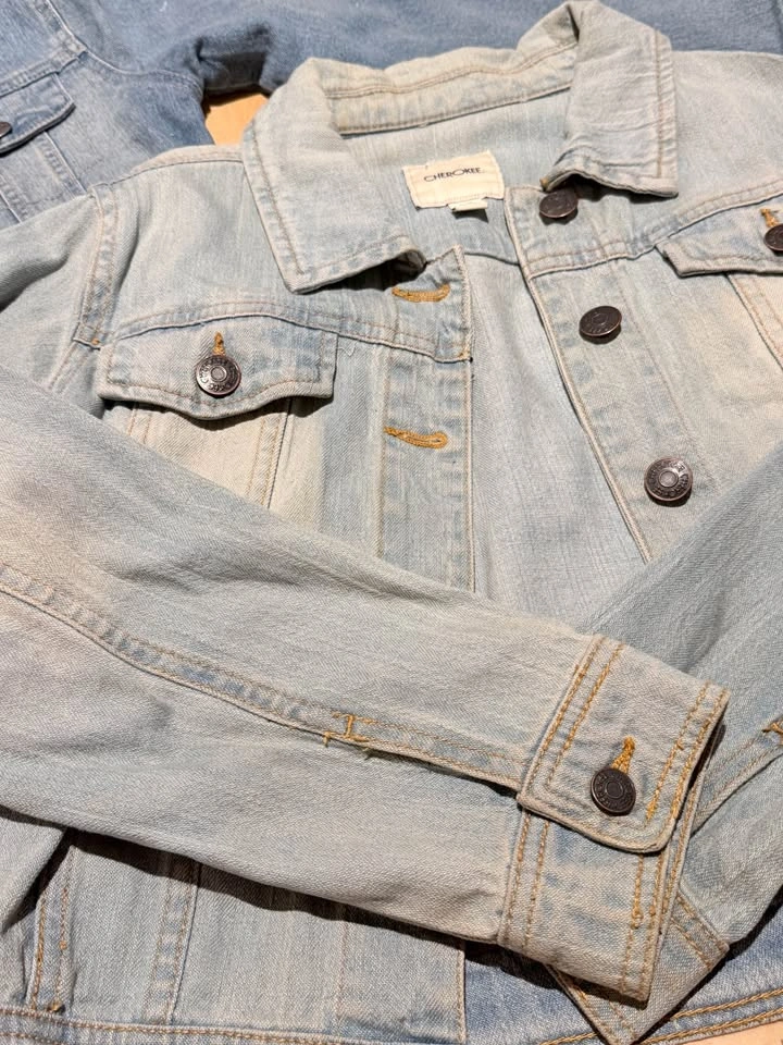 Kids denim jackets - photo 3