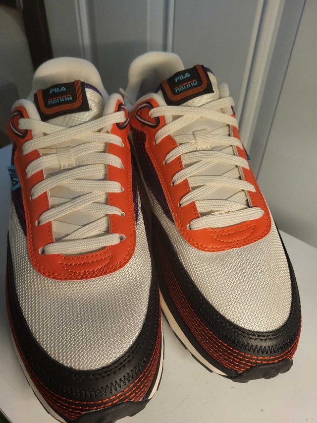 Fila shoes size 10.5 - photo 3