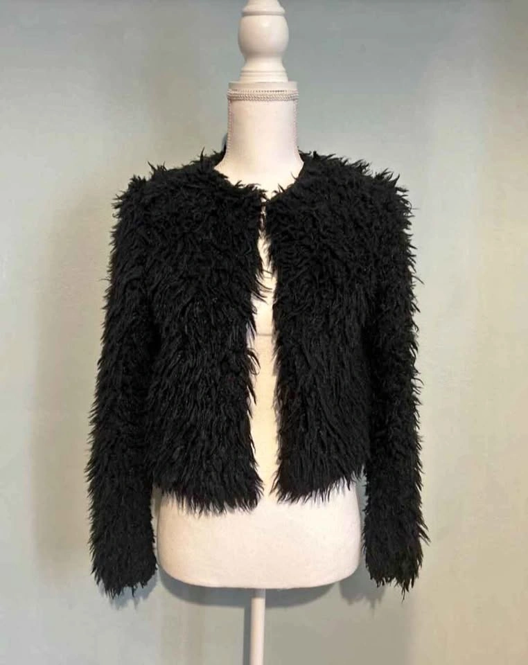H&M Black Faux Fur Teddy Jacket - Cropped Open Front