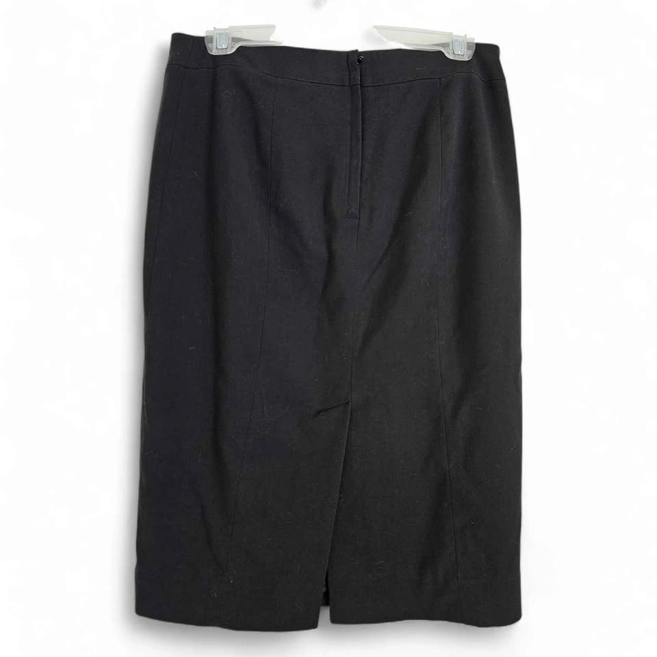 RW & Co black skirt - photo 2