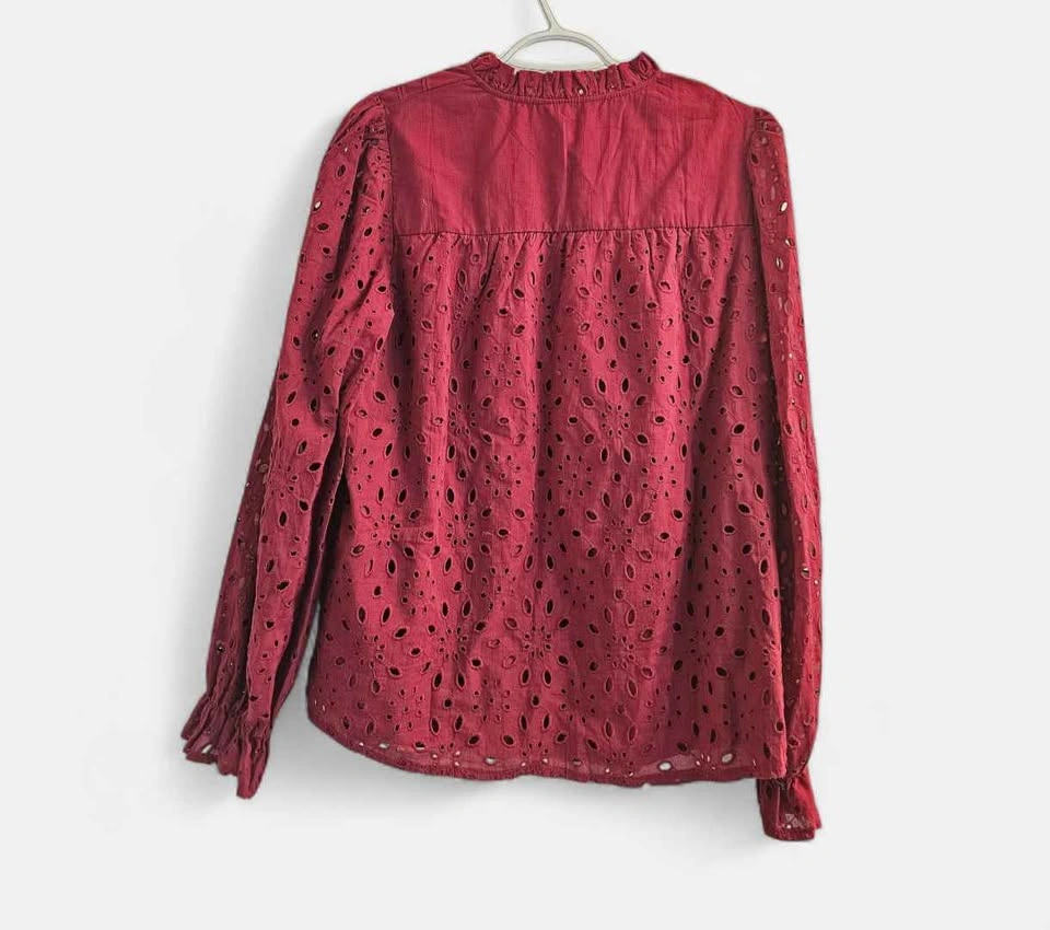 Elegant Burgundy Eyelet Blouse - photo 2