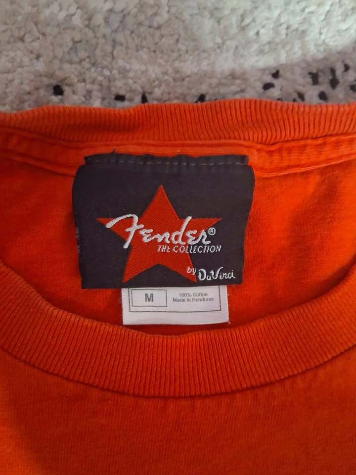 Fender "The Collection by DaVinci" T-shirt - photo 3