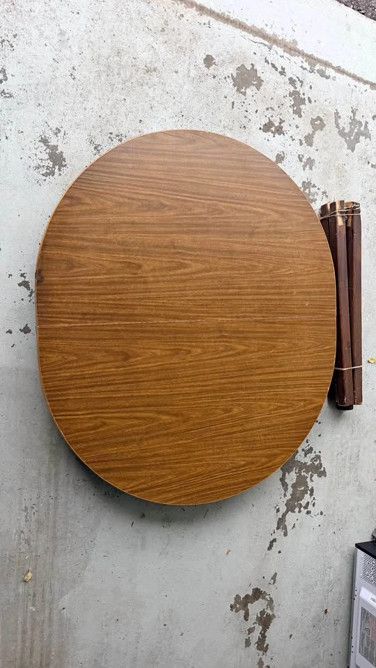 Round Wood Grain Laminate Dining Table