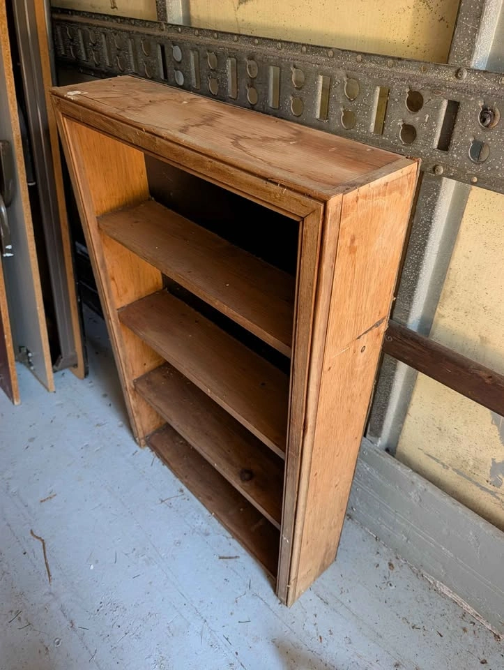Wooden shelf, book shelf - photo 3