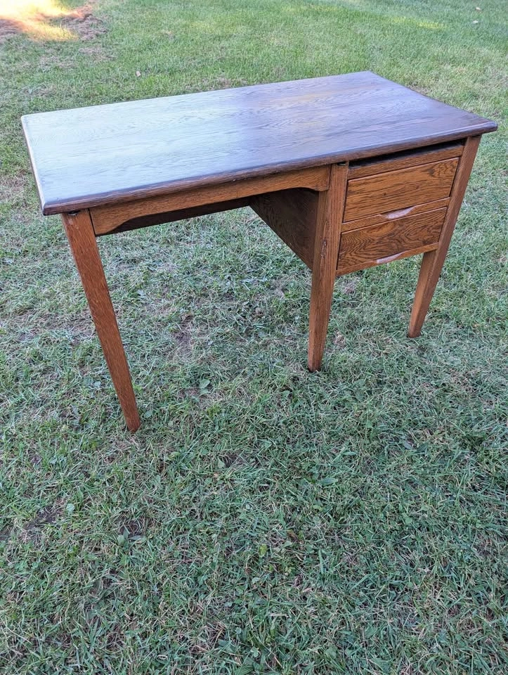 Antique Industrial Desk, teachers desk - photo 4