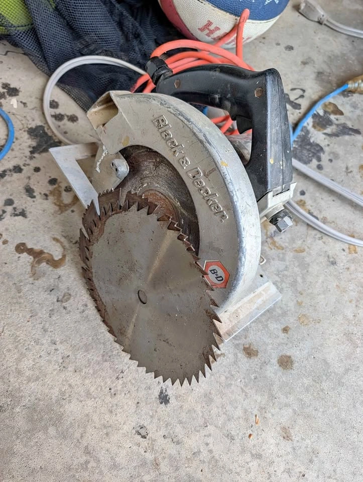 Black & Decker 7.5″ Circular Saw