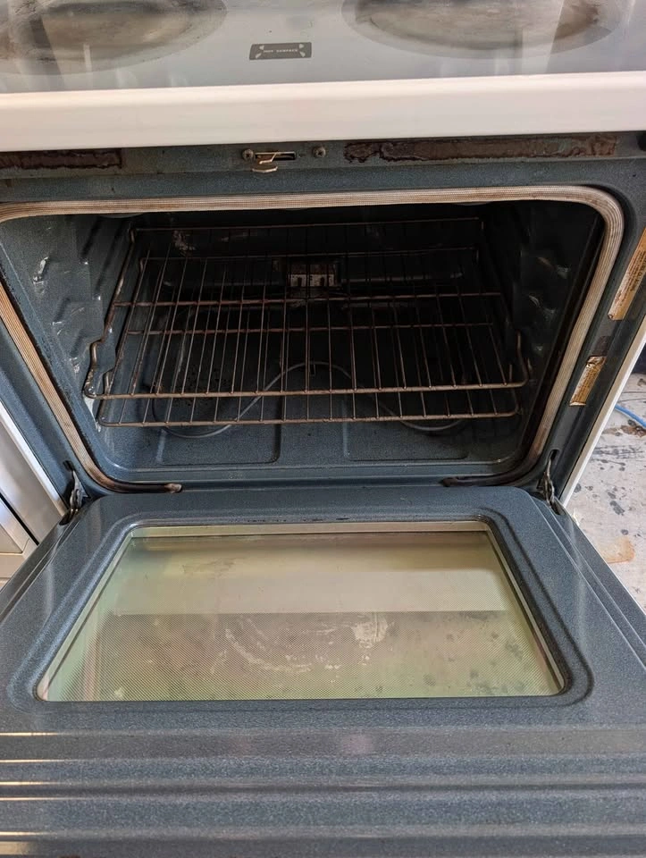 Whirlpool 30in stove - photo 2