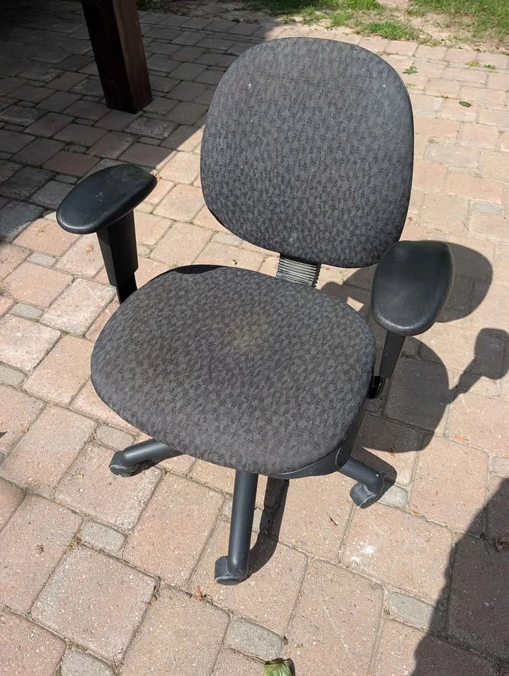 Office chair - photo 2