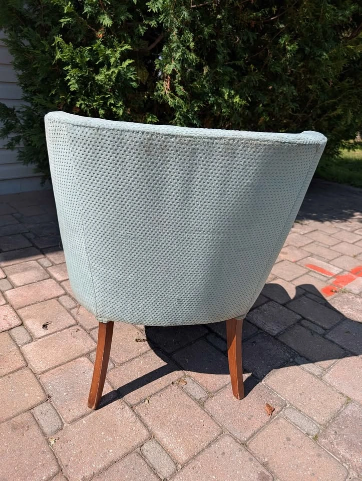 Early 20th Century Upholstered Armchair, accent chair - photo 4