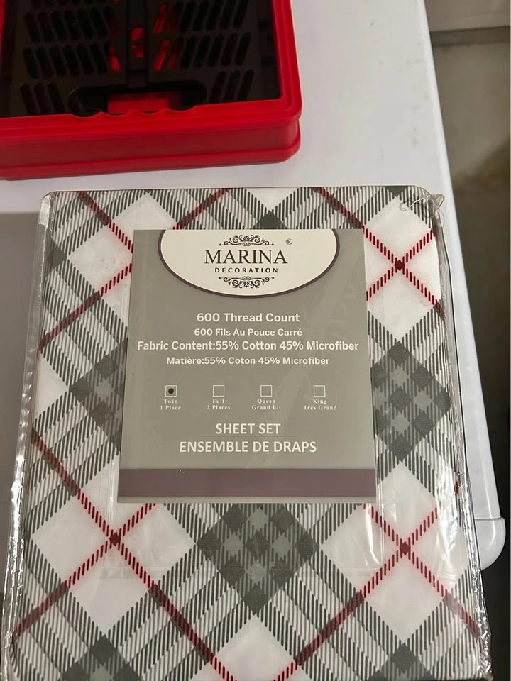 Marina Decoration 600 Thread Count Twin Sheet Set