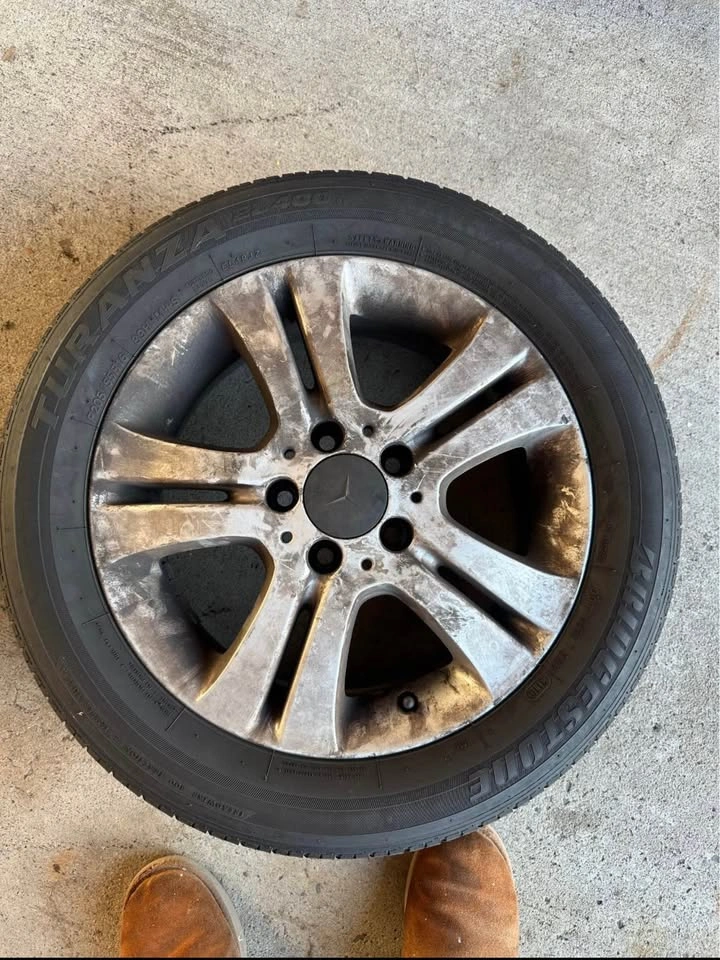 Mercedes-Benz 16" Wheels with 205/55 R16 Tires - photo 4