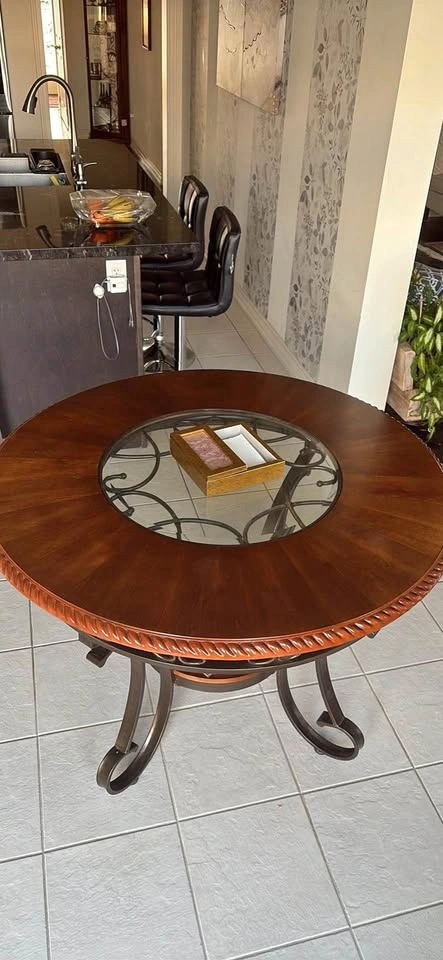 Kitchen dining table set