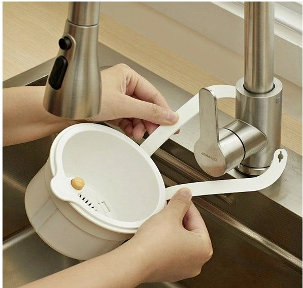 Hands-Free Faucet Hanging Food Waste Sink Strainer – Brand New