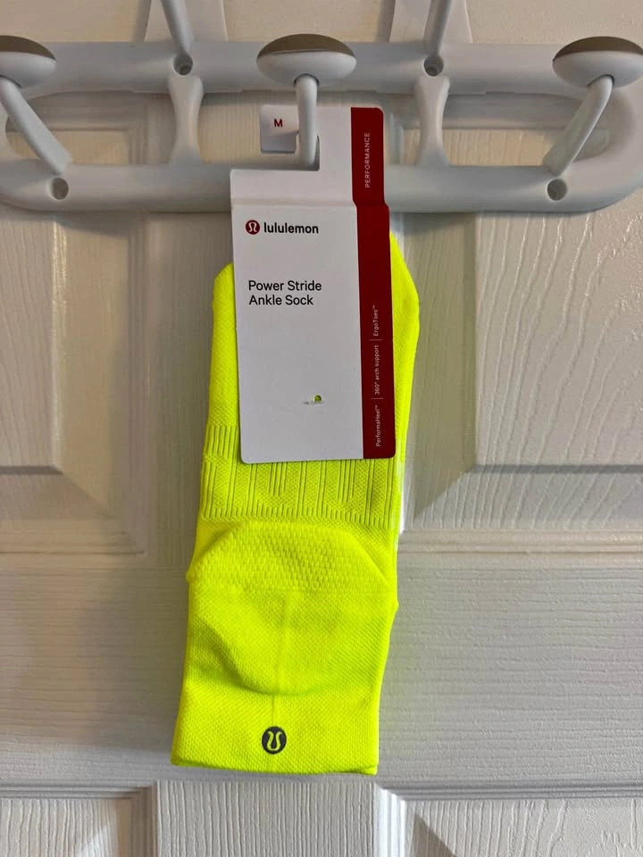 Lululemon Power Stride Ankle Socks - Size M