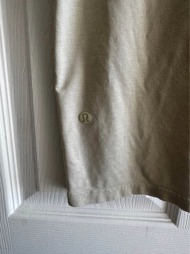 Lululemon Men’s Fundamental T-Shirt - Sz M - photo 3