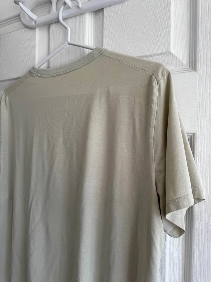 Lululemon Men’s Fundamental T-Shirt - Sz M - photo 4