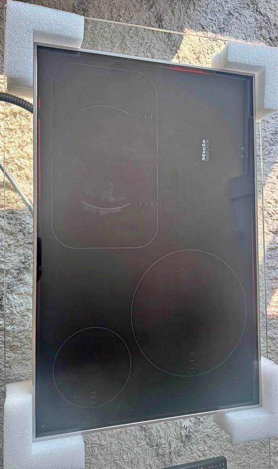 Miele KM6357 Electric Induction Cooktop