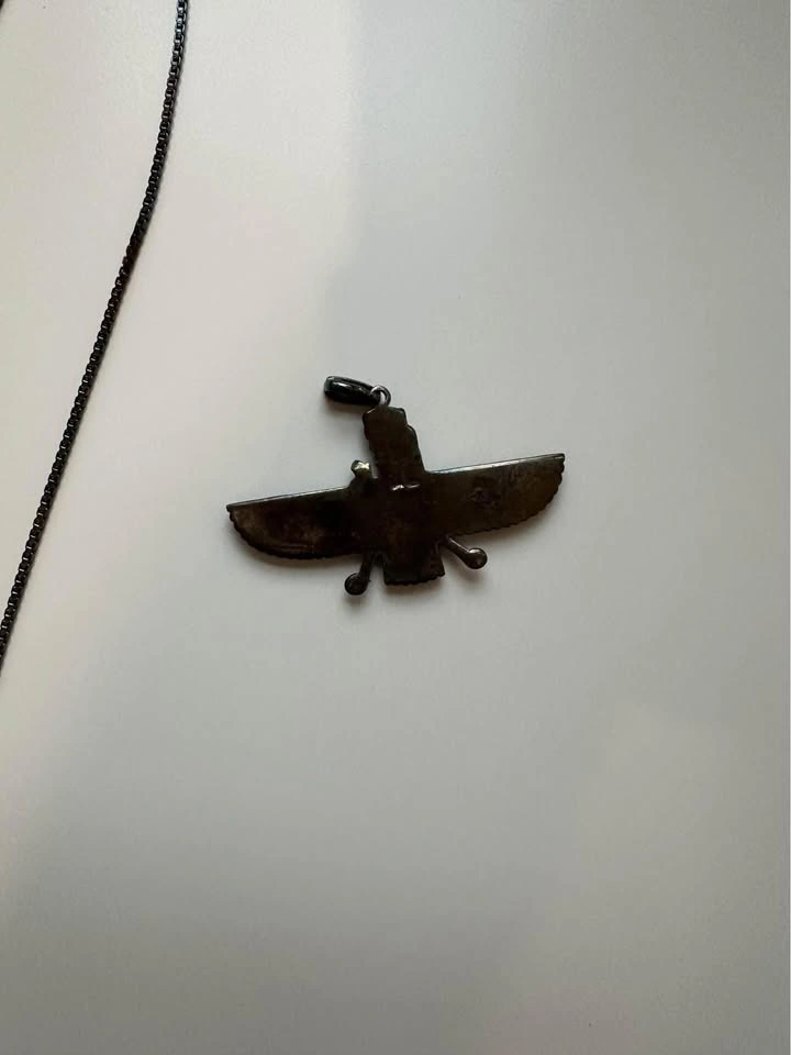 Zoroastrian Necklace Pendant and Box - photo 3