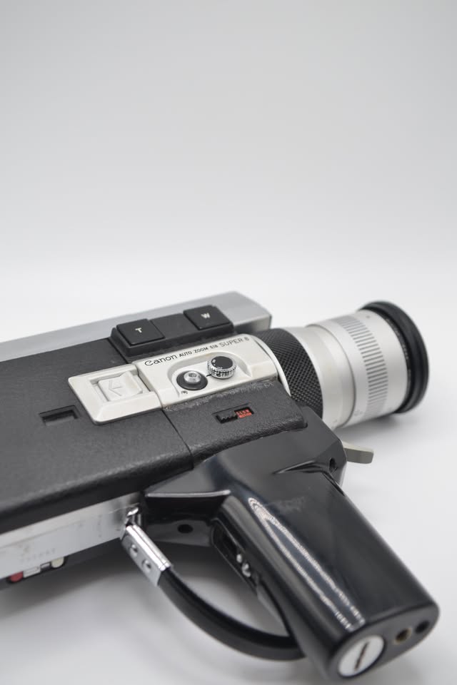 Canon Auto Zoom 518 – Super 8 Film Camera With Case - photo 3