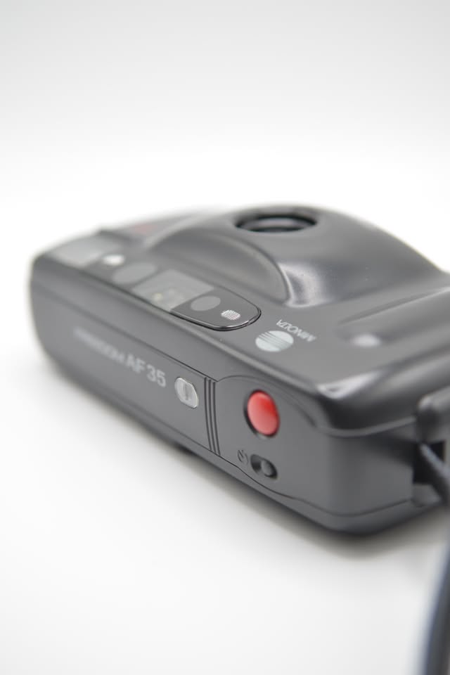 Minolta Freedom AF 35 – 35mm Film Camera - photo 3