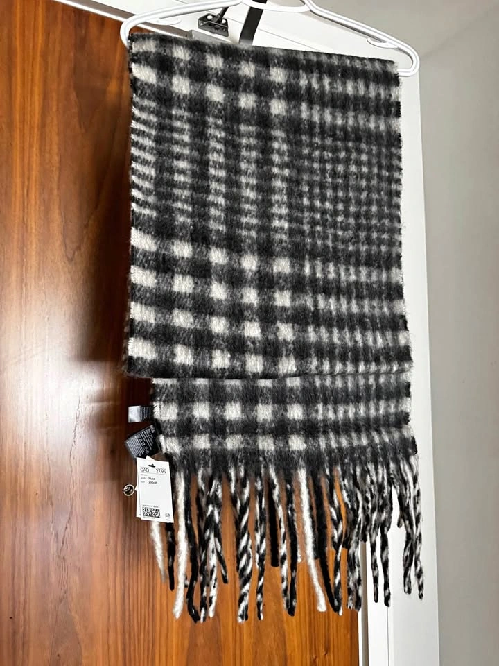 H&M Large Scarf - BNWT