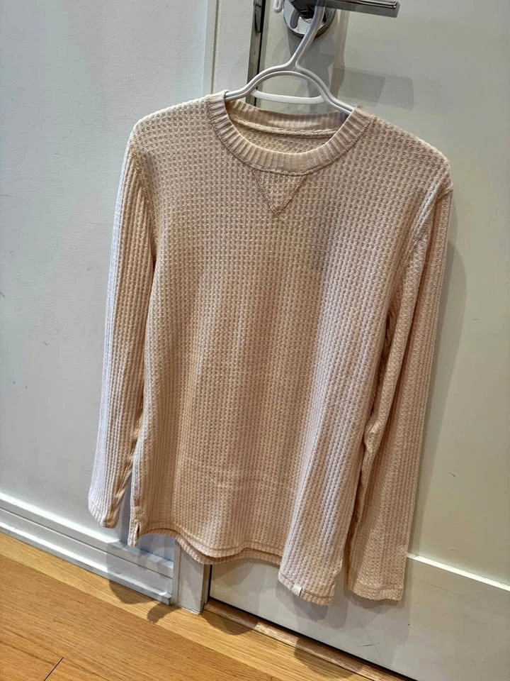 Men’s Sweater BNWT - Size S