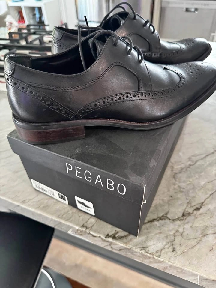 Men’s Pegabo Dress Shoes - Size 42 EU (9 US) *BRAND NEW*