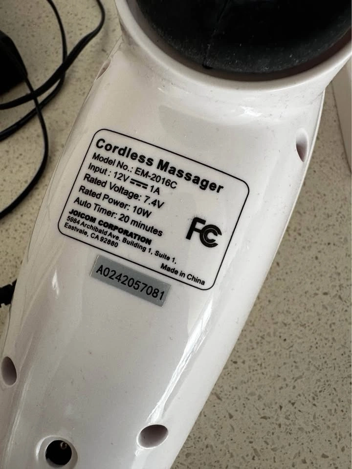 RENPHO Rechargeable Hand Held Massager, Cordless - Like New - photo 4