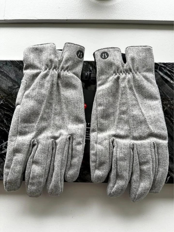 Lululemon City Keeper Gloves *BNWT* - Size L/XL