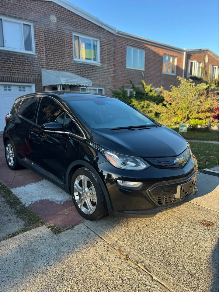 2020 Chevrolet Bolt EV · 2LT Hatchback 4D - photo 3