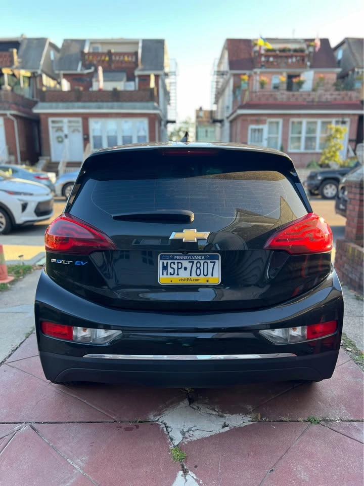 2020 Chevrolet Bolt EV · 2LT Hatchback 4D - photo 4