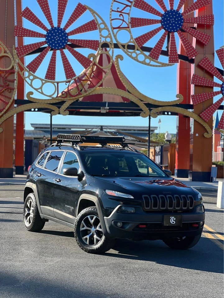 2018 Jeep Cherokee Trailhawk L Plus 4D - photo 4