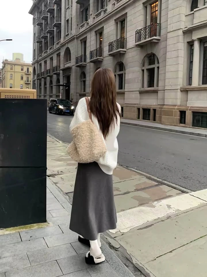 A-Line Knit Midi Skirt in Grey color (size M) - photo 3