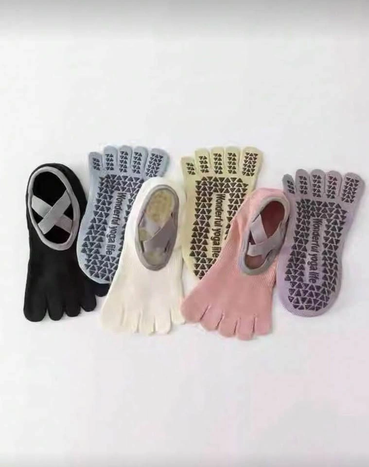 Non-Slip Five-Toe Yoga Socks 2 pairs - White & Pink (size 36-39) - photo 3