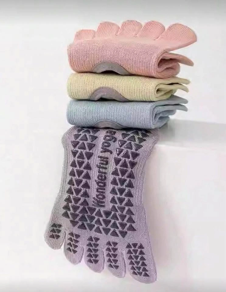 Non-Slip Five-Toe Yoga Socks 2 pairs - White & Pink (size 36-39) - photo 4