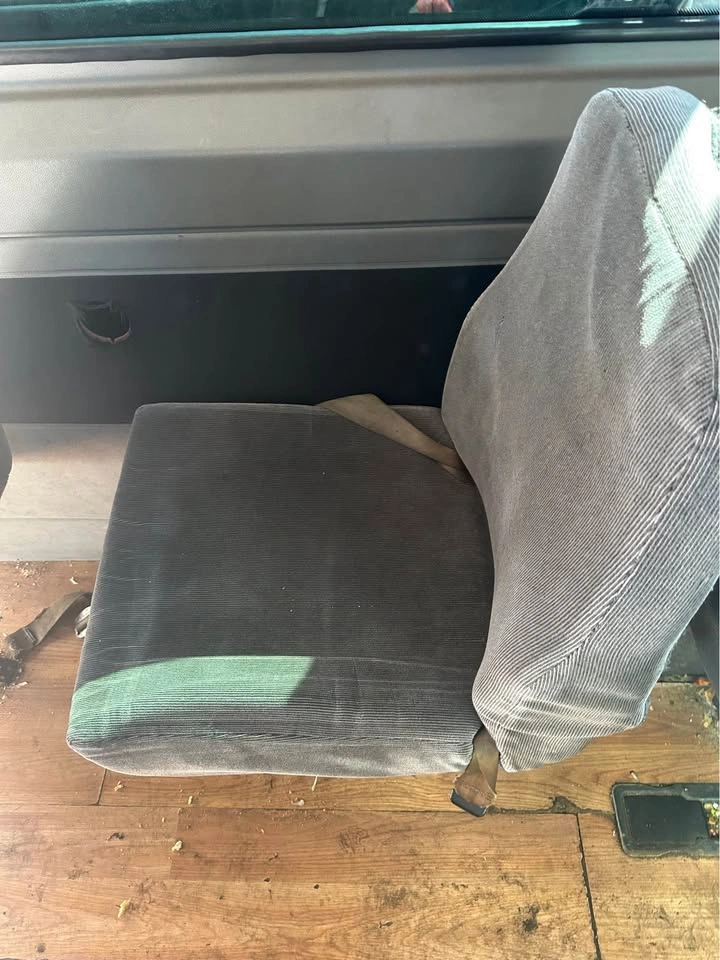 Sprinter seats - photo 2