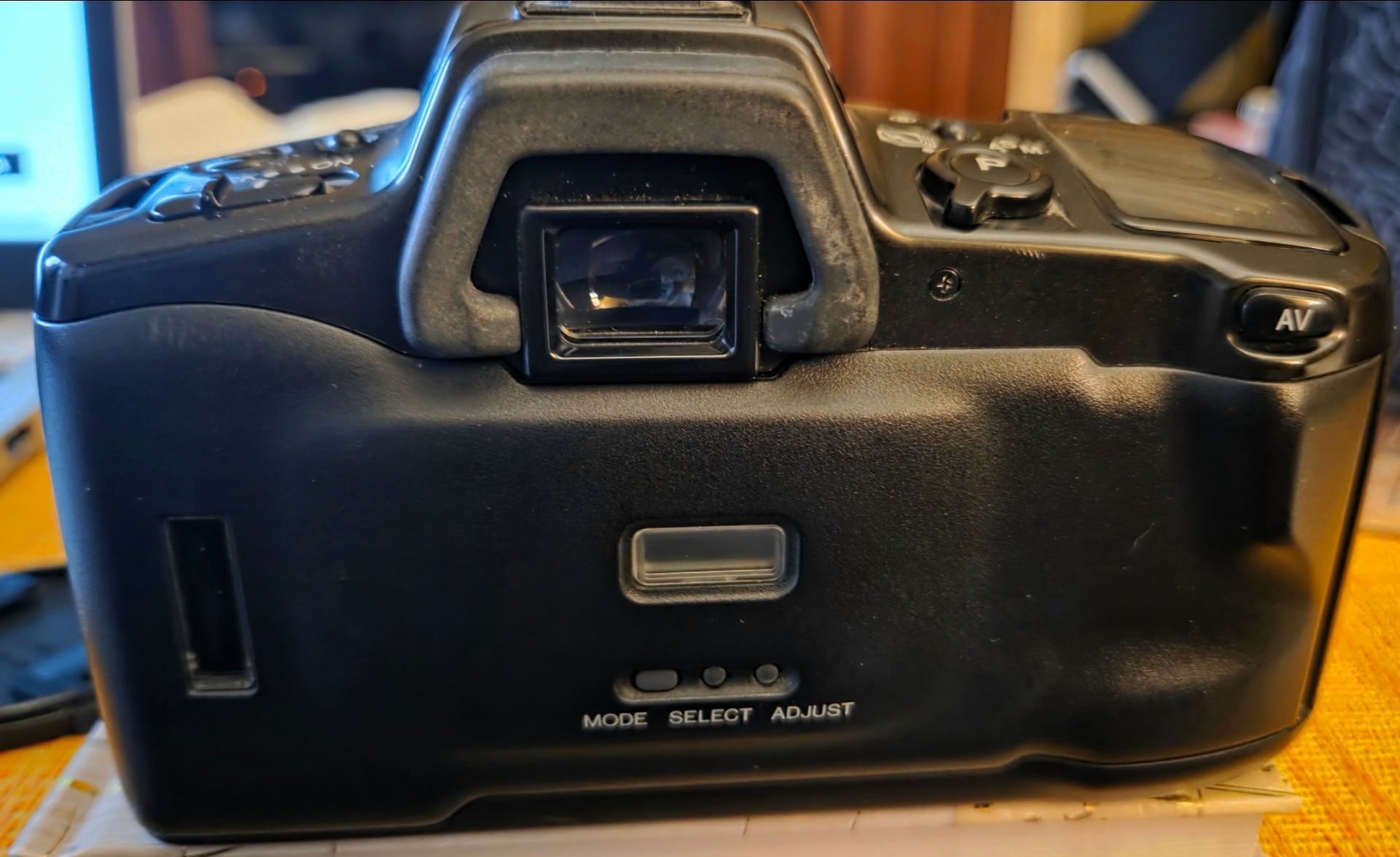 Minolta Maxxum 430si RZ 35mm camera w/ 28-80mm lens - photo 5