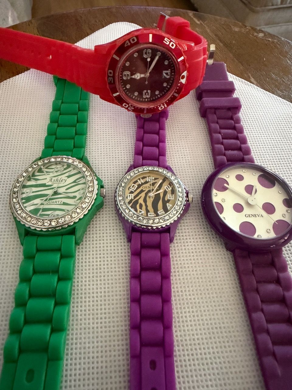 Lot of 4 Colorful Fashion Watches new battery - photo 2